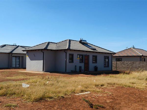 2 Bedroom Property for Sale in Bergsig Western Cape